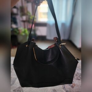 Sandra Robert's purse